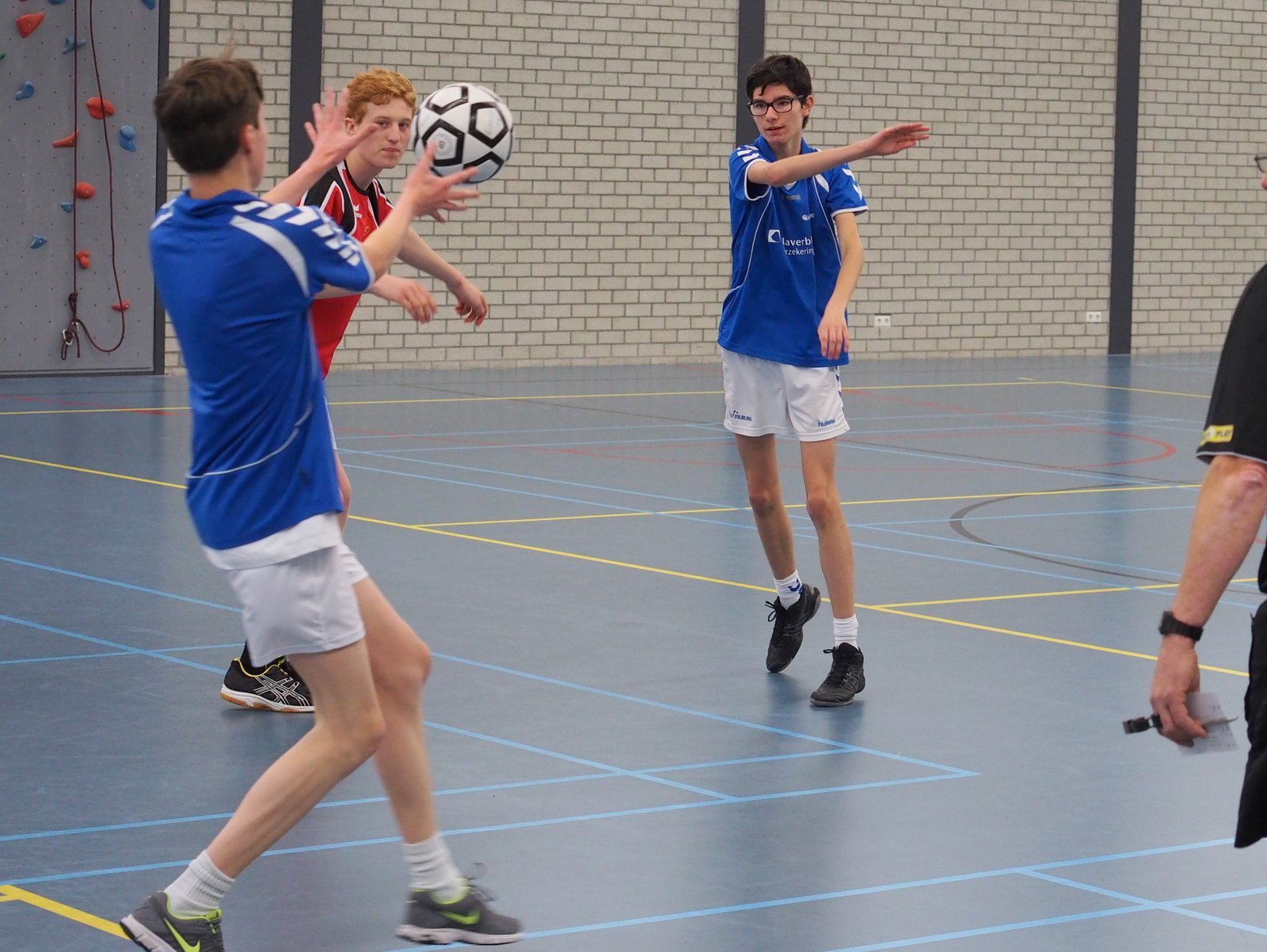 Korfbal B2_28 november-018.JPG